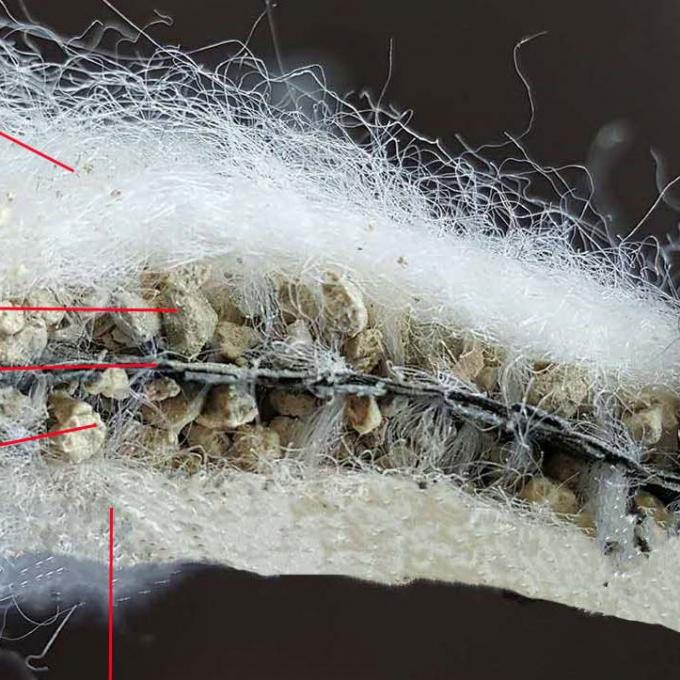 Bentonite Geotextile per rivestimento di stagni Bentonite naturale di sodio Rivestimento di argilla geosintetica 4