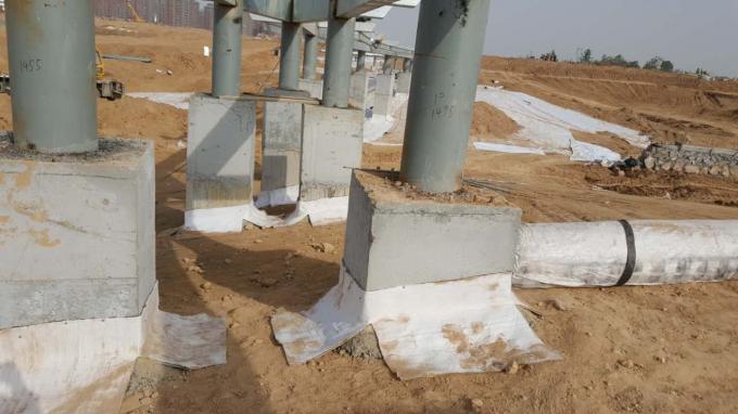 Bentonite Geotextile per rivestimento di stagni Bentonite naturale di sodio Rivestimento di argilla geosintetica 11