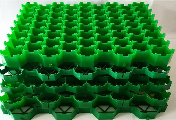 Stabilizzazione del traffico pedonale e dei veicoli grazie al paesaggio di rete di plastica 5
