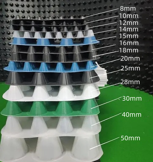 Tavolo di drenaggio idrografico in HDPE rettangolare con tappeto di drenaggio a membrana a fossette per tetto verde 0